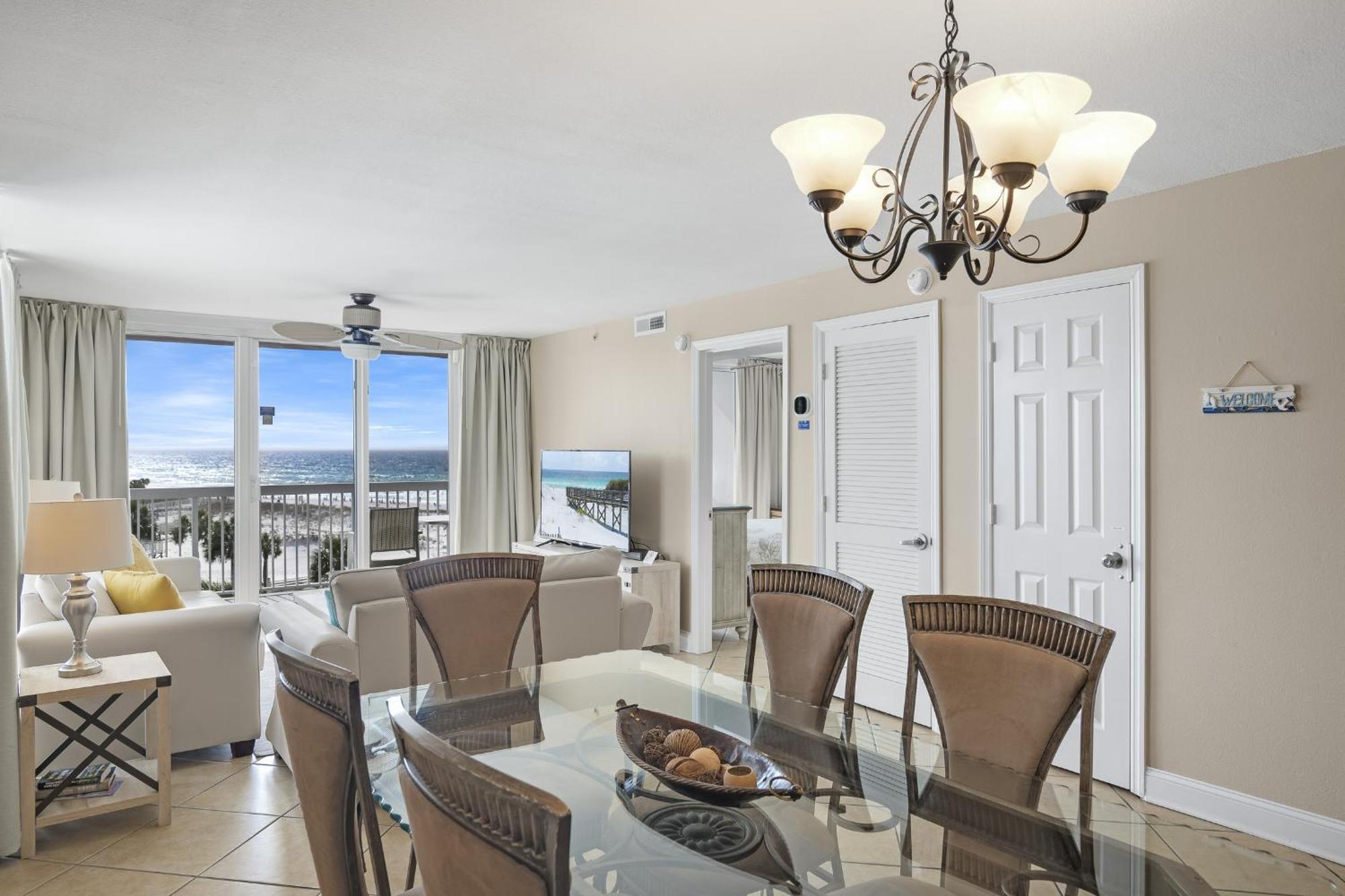 Pelican Beach Resort Condos Destin Rum bild